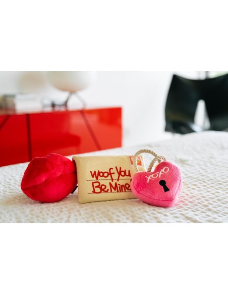 Lovebug collection - Ruv Letter