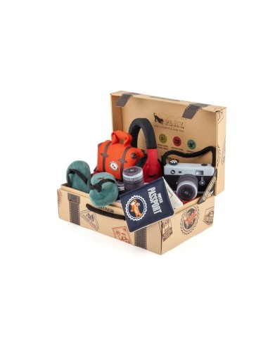 PLAY Display Globetrotter Collection