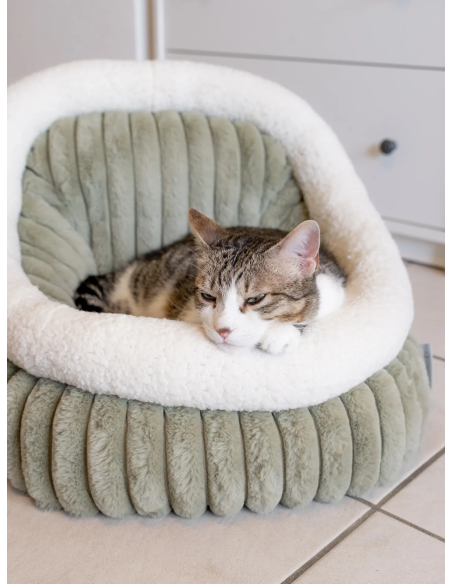Yuki - Dog and Cat Bed