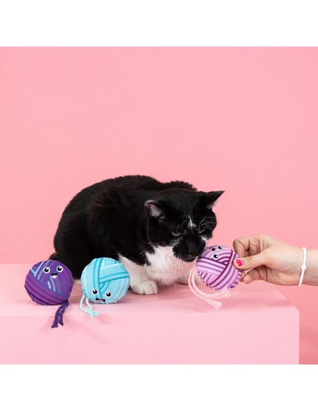 Time To Unwind Cat Toy - pack of 4