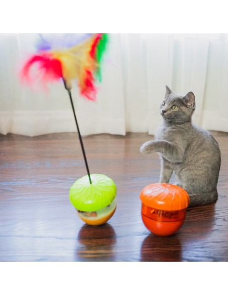Nutty Feline Treat Dispenser Brown